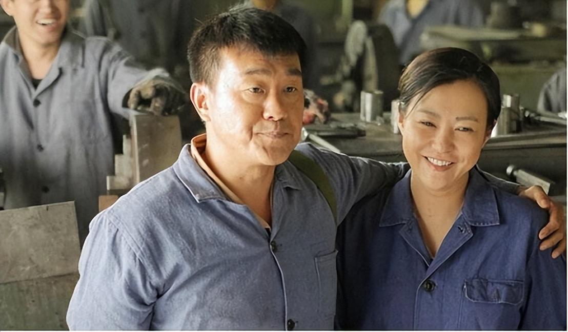 最终去外面租了一个小房子,并且李海洋还把工作给辞掉了,专心在家里带