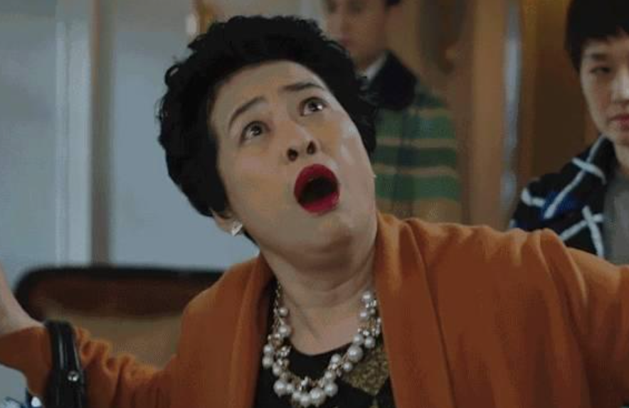 2018年,由马伊琍靳东主演的《我的前半生》横空出世.