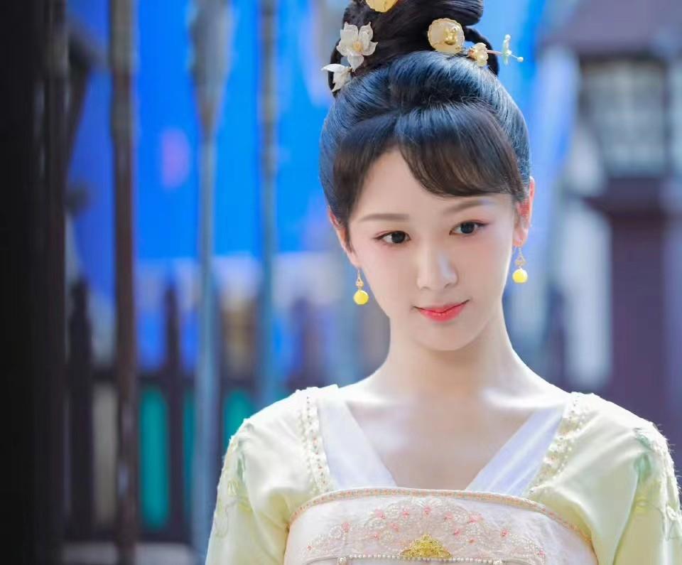 其中杨紫扮演的就是一个公主的角色.