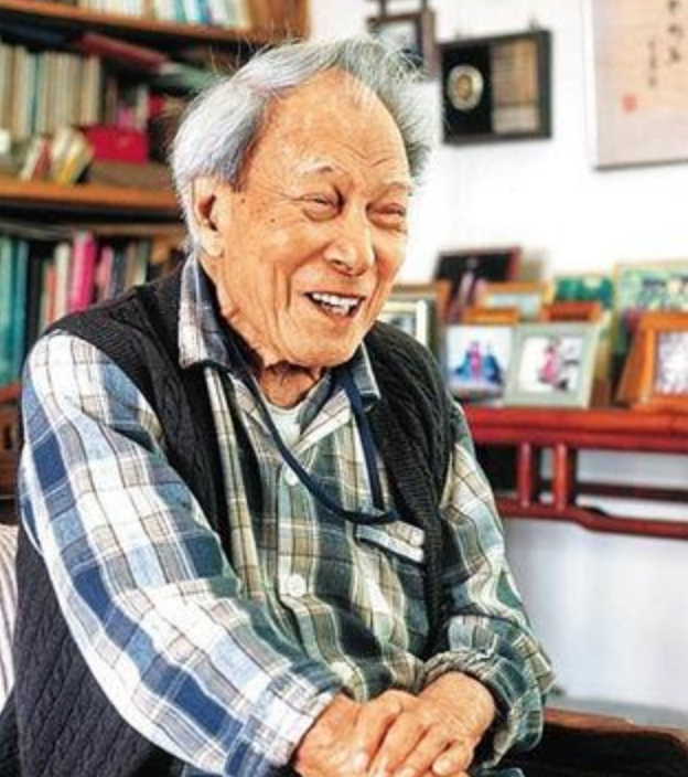 回顾金庸剧中已逝的20位演员都是熟悉的面孔每一个都是回忆