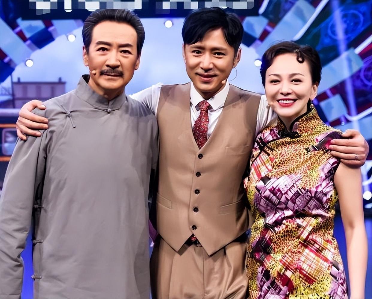 回顾69岁寇振海现状白发老态儿子上高中妻子风韵犹存