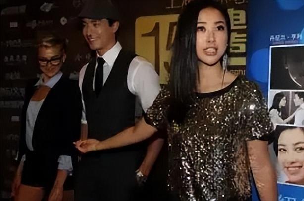 回顾朱珠前任个个是人物37岁选择嫁给普通人