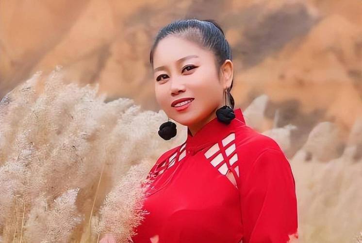 很显然那崔苗是没有那么多钱的,她的家庭更没有了,此前的40万都是家人