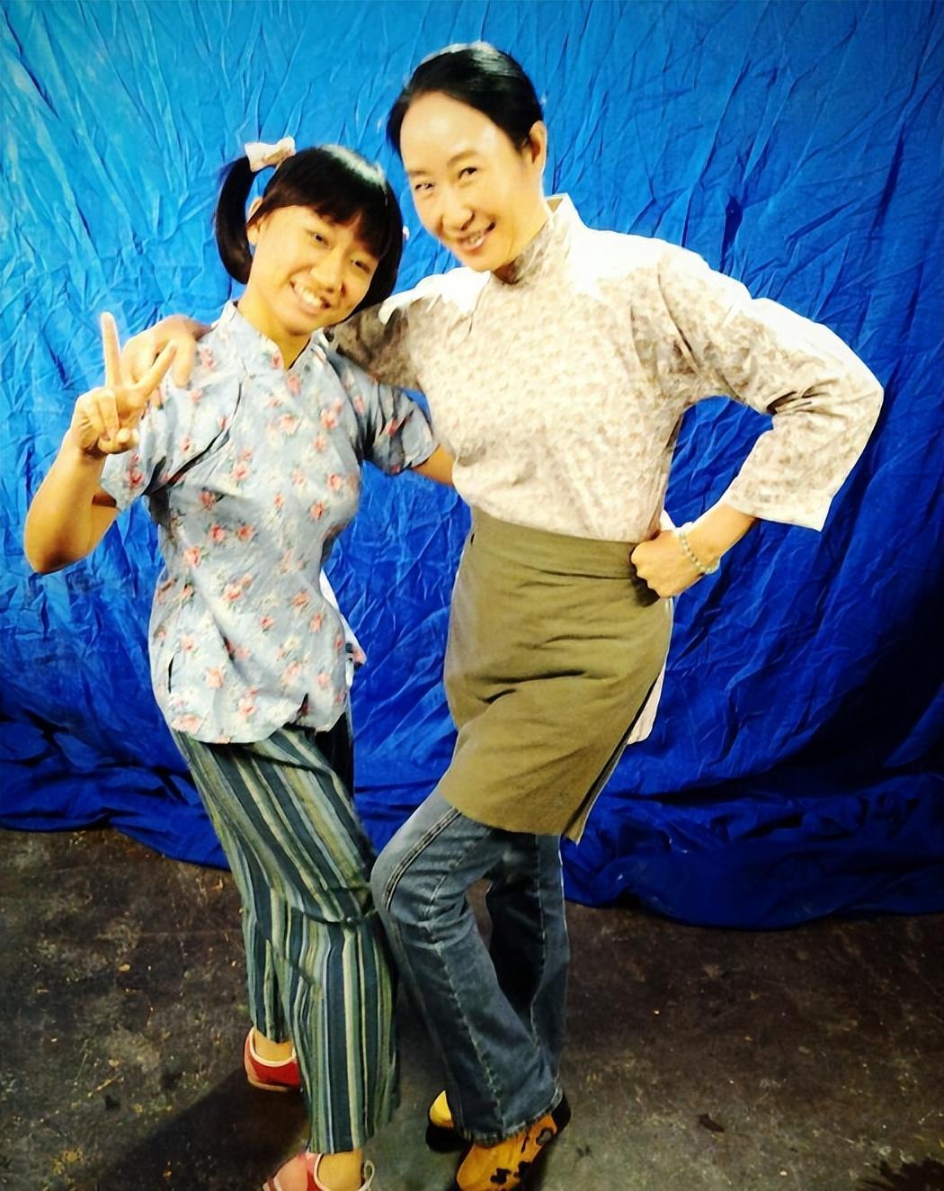 主角杨凡住兰姨家