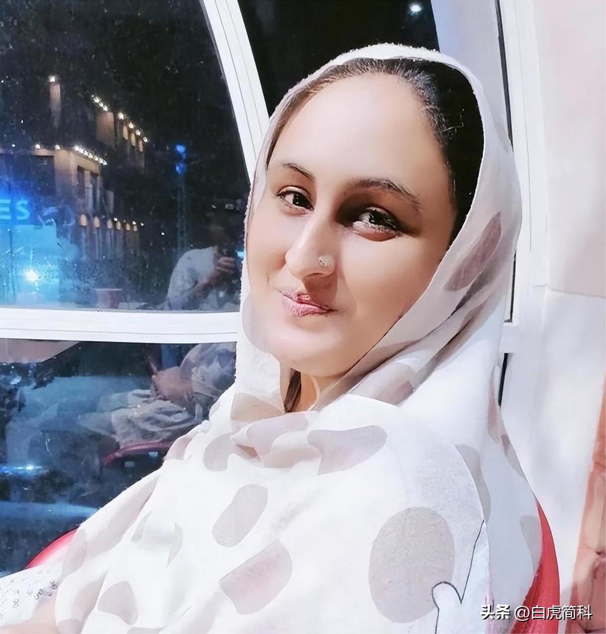 60岁北京大叔娶26岁巴基斯坦媳妇上午见面下午结婚彩礼100元