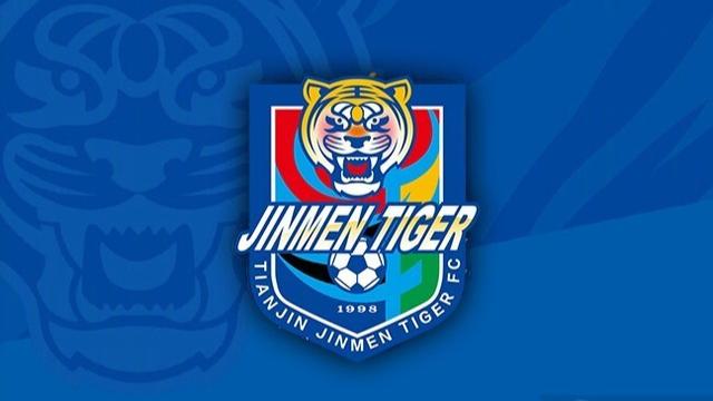 天津津门虎客战青岛西海岸,势均力敌,侥幸取胜