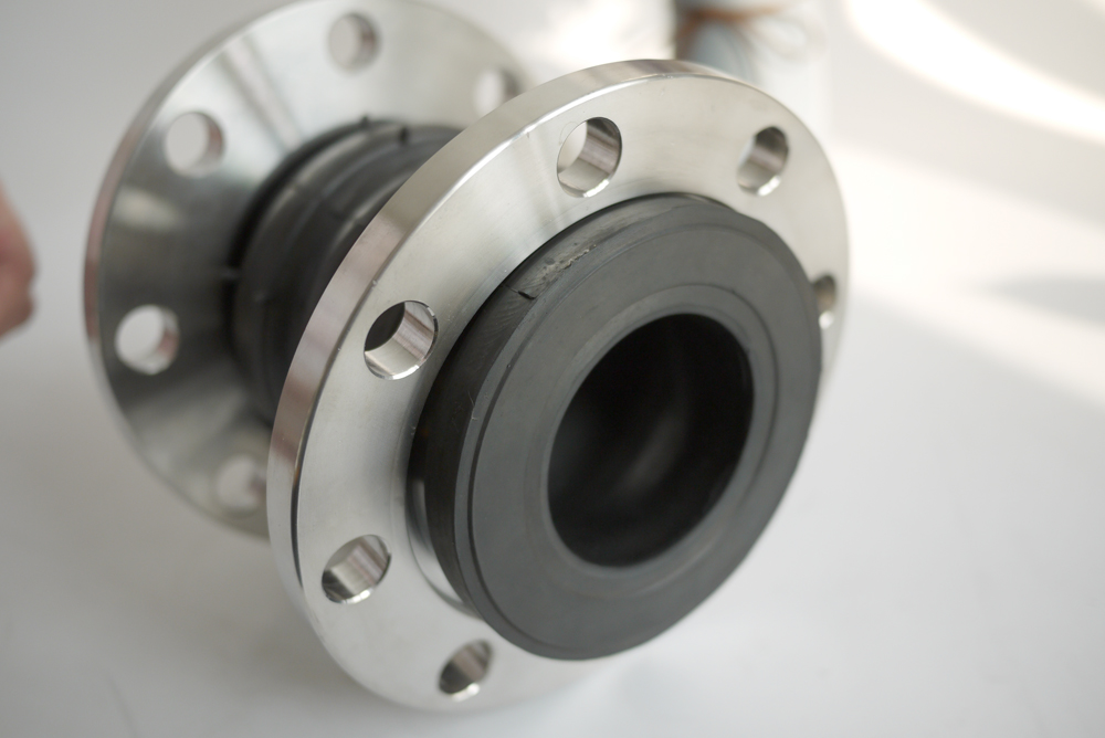 双球体橡胶接头如何安装你知道么