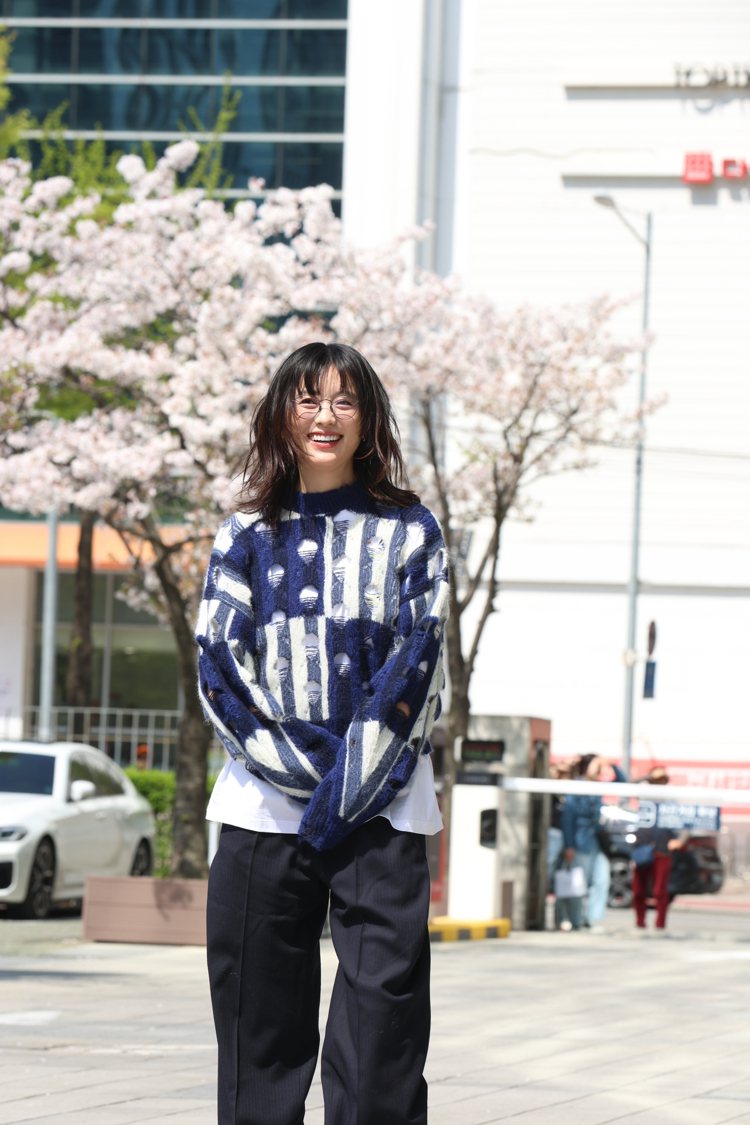 韩孝周"短发造型惨不忍睹",粉丝看了以后崩溃:脸变得好宽