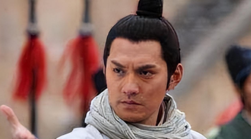 史文恭并没杀害晁盖,4个仇人也没动手,毒箭杀手藏在20个头领中