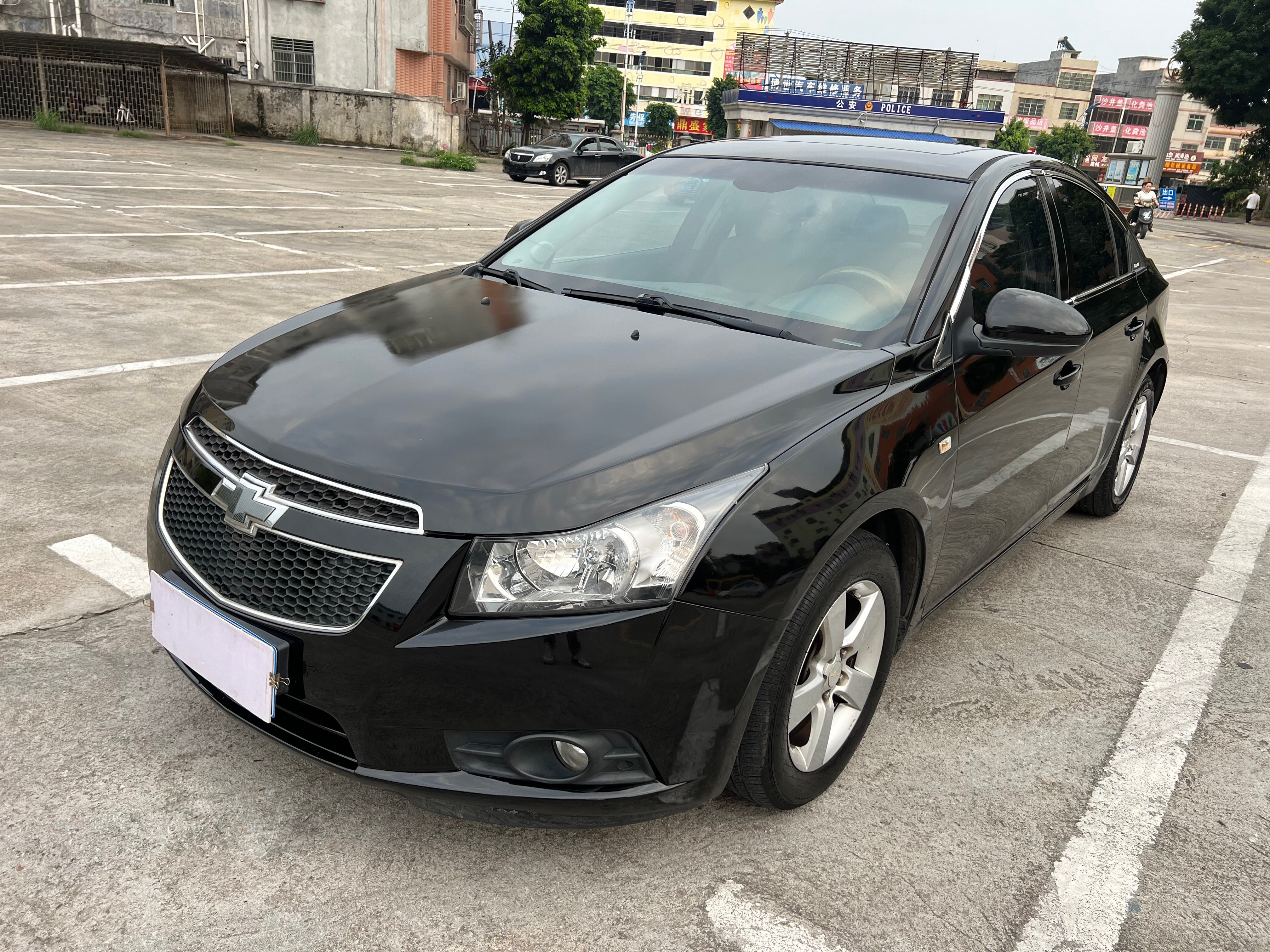 18万包过户包提档定金可留车 新到本地靓车2009年雪佛兰科鲁兹自动1