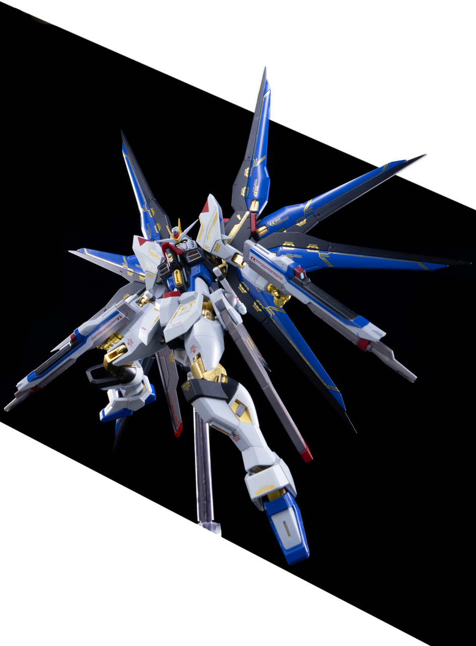 模型欣赏:metal robot魂 强袭自由20th版,涂装细节较原版有所提升,by