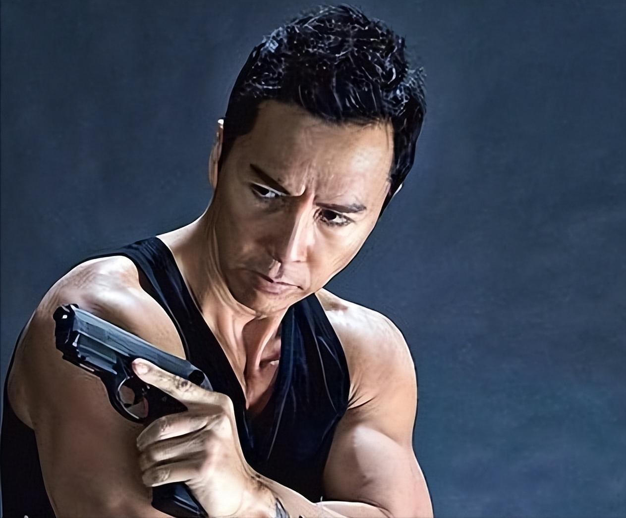 "旷世骂战"10年之后,再看甄子丹和赵文卓,两人的现状令人唏嘘