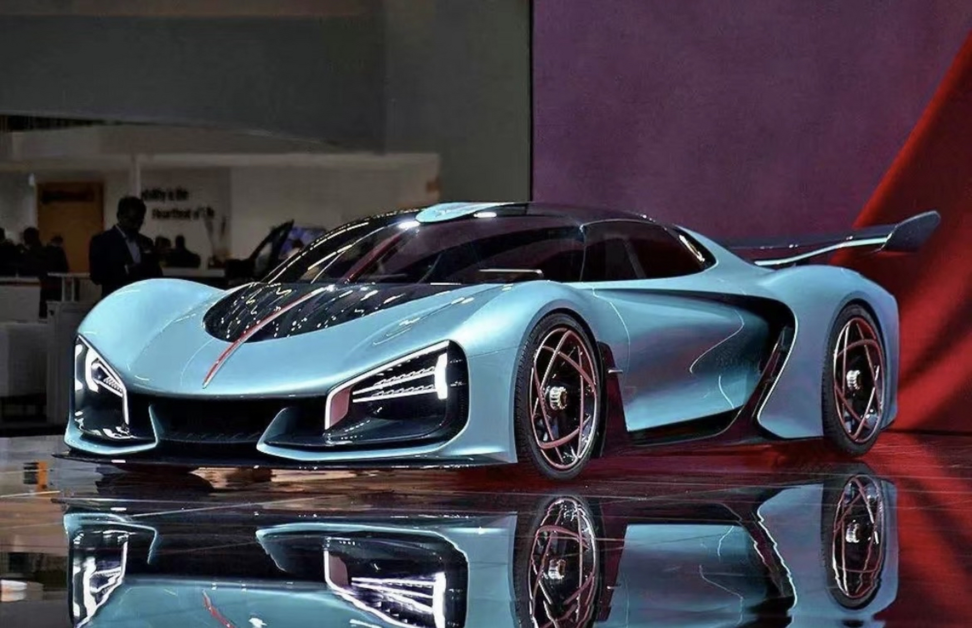 红旗s9概念车应该是国内这个领域的翘楚吧[得意]