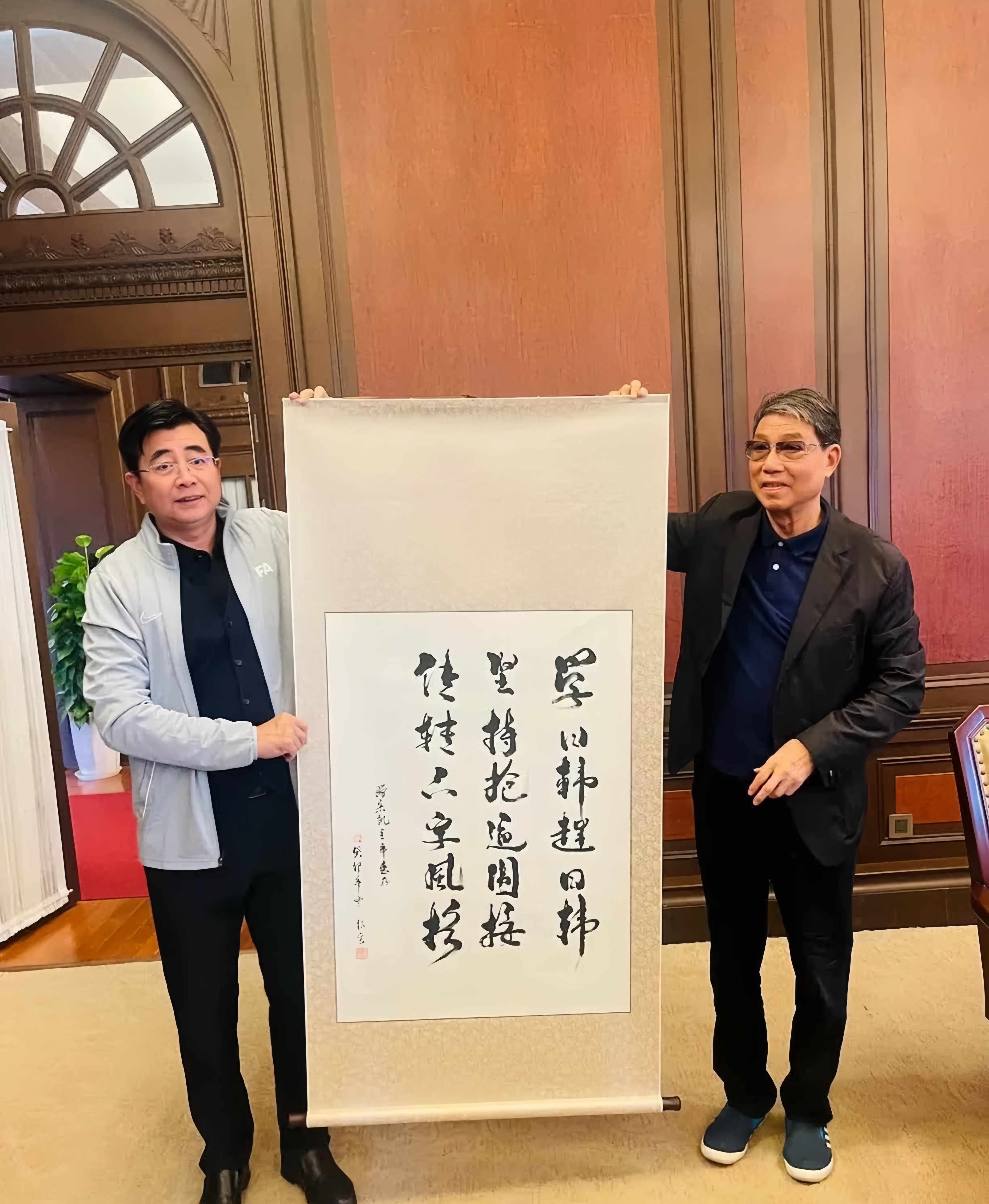 单就书法的艺术角度来说这字写的是真漂亮风格游