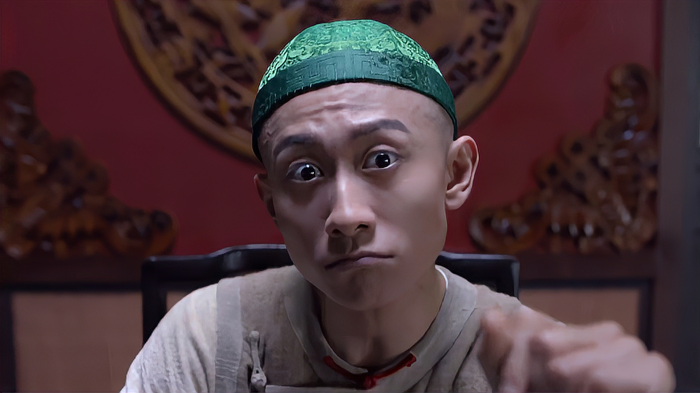 我个人感觉张一山版韦小宝的《鹿鼎记》,整部剧的"基调","剧情","