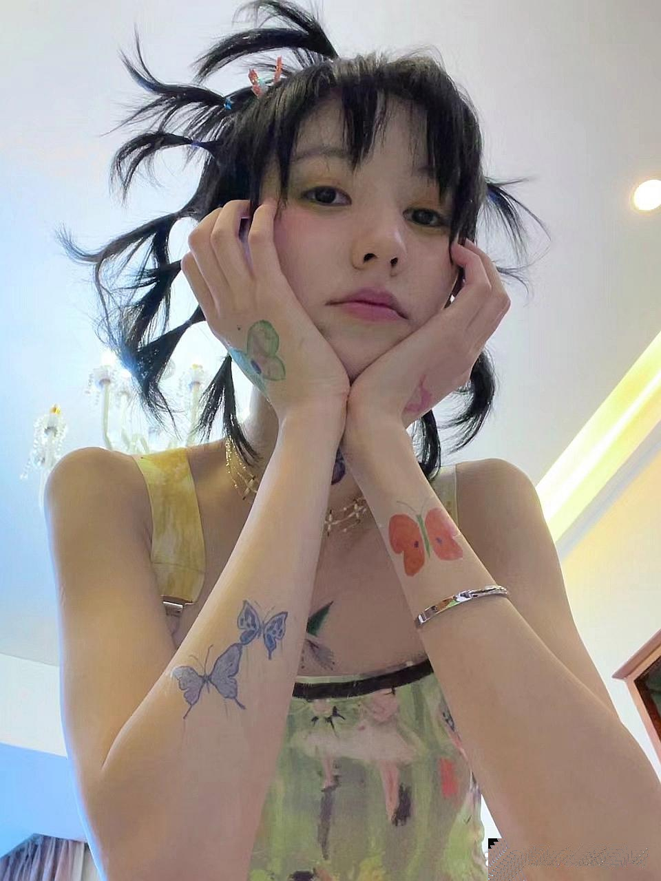 华晨宇的现女友,人是挺漂亮的