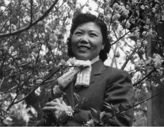 1995年陈士榘前妻参加他的遗体告别想到过去岁月不禁泪如雨下