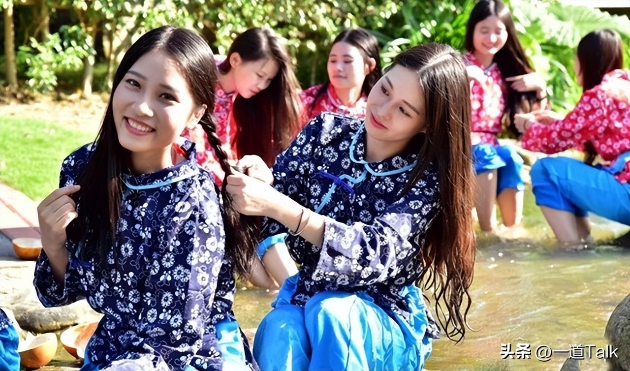 他们是纯正汉族人人口超过1亿说的正宗汉语我们却听不懂