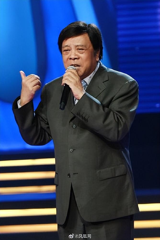 赵忠祥,这个名字在中国电视圈绝对是如雷贯耳!