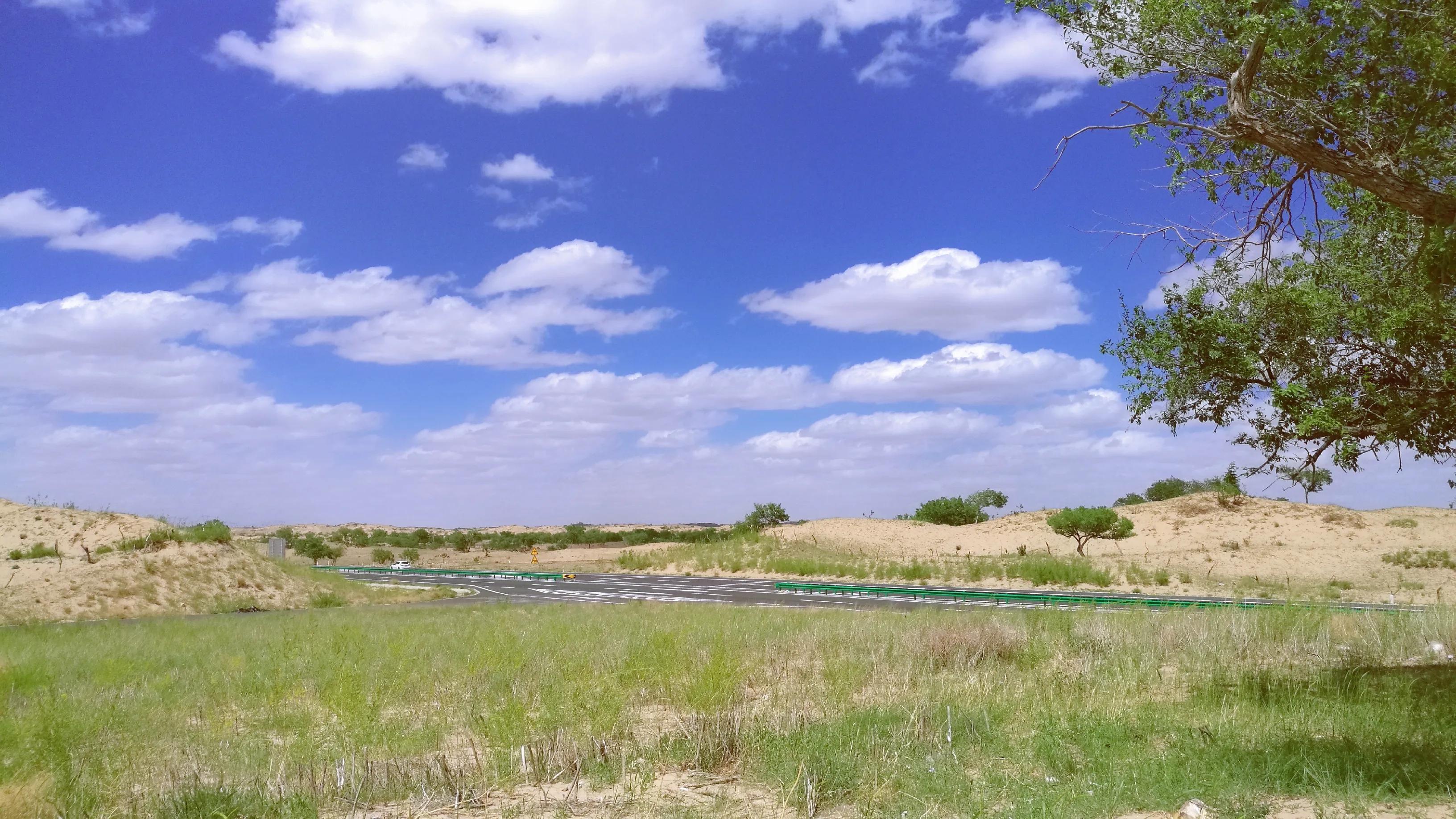 走进内蒙古锡林河畔