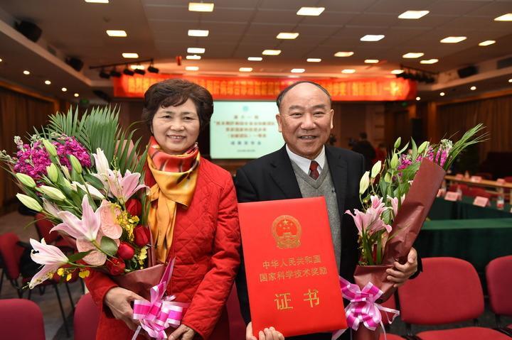 我们被骗得好惨抗疫英雄李兰娟院士打造了医疗公司要冲击上市