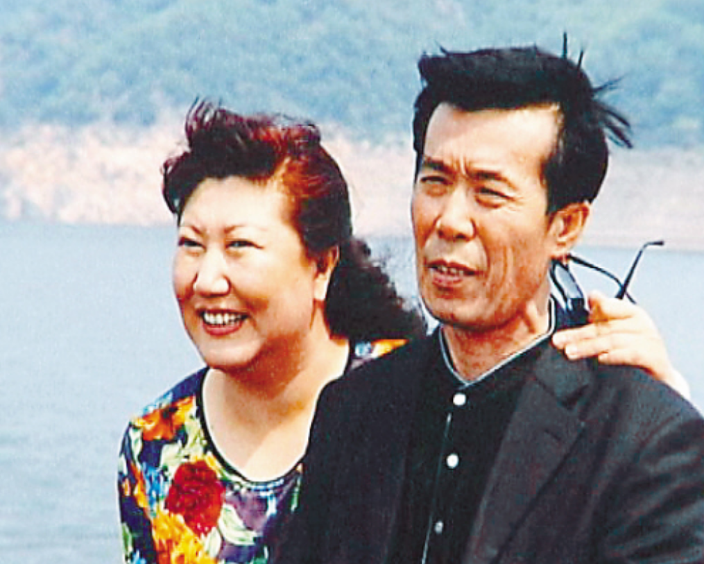 回顾高秀敏病逝18年最爱她的男人何庆魁如今怎样了