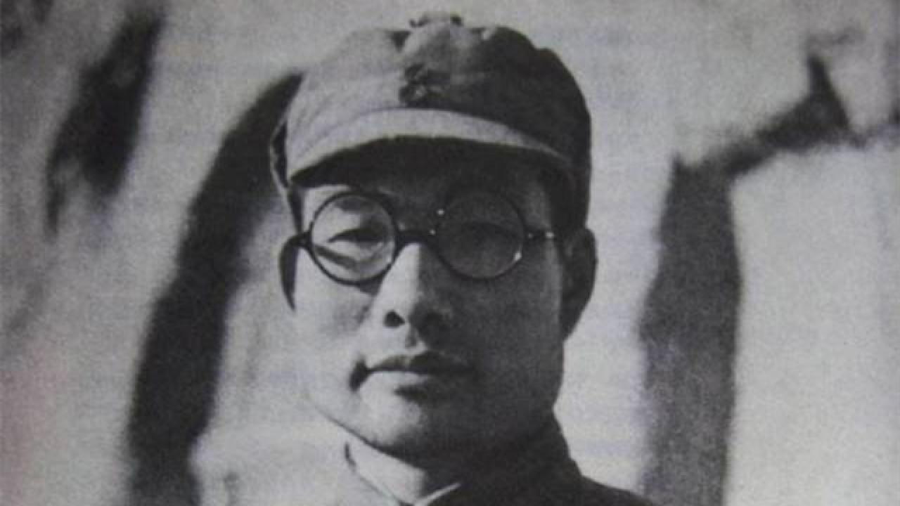 1949年小战士从报纸上认出父亲指导员别乱说这可是邓华司令