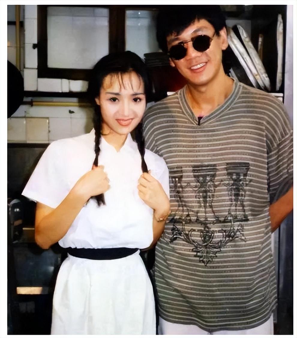 她比叶子楣还大胆所有男人的梦中情人堪称昭和纯欲女神天花板