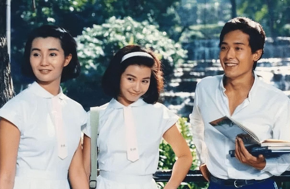 之后一直单身没有再婚,爱情来过就够了,只是遗憾来得有些晚.