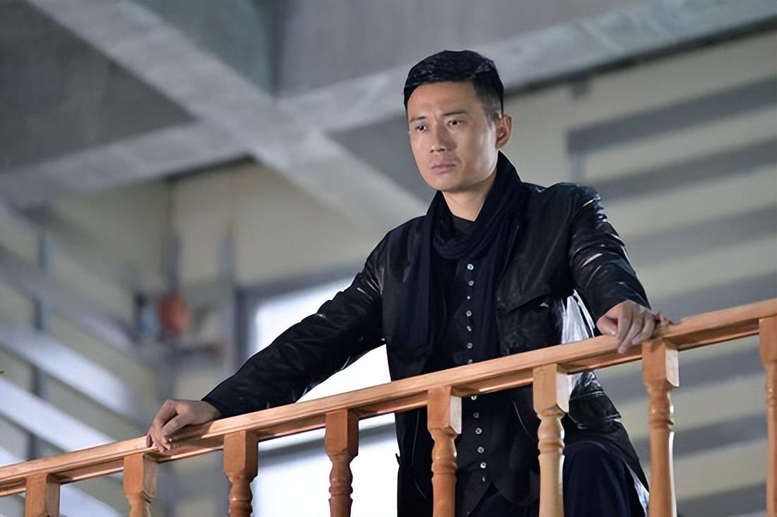 回顾演员徐洪浩比妻子大10岁戏里演父女戏外恩爱幸福惹人羡