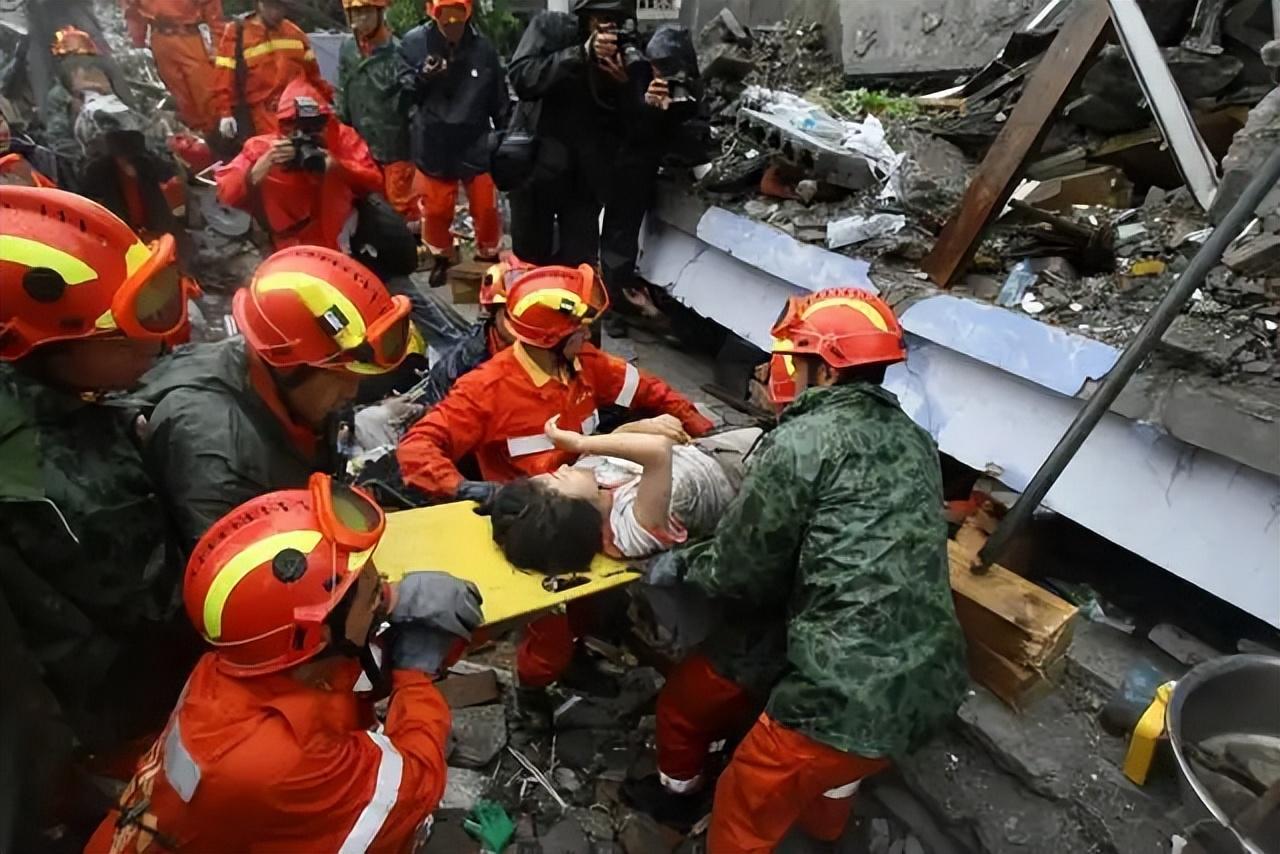 樟木地震图片