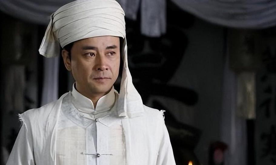 回顾演员罗钢娶小23岁郝蕾陪娇妻战胜遗传病48岁老来得子