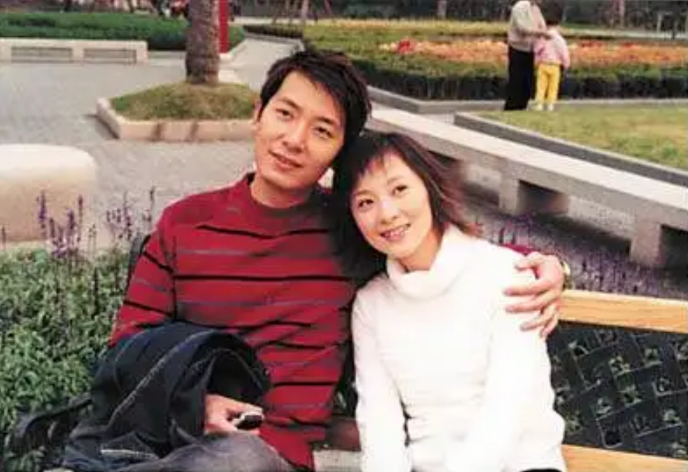 回顾戴军25岁因阿莲爆红52岁还是单身一人