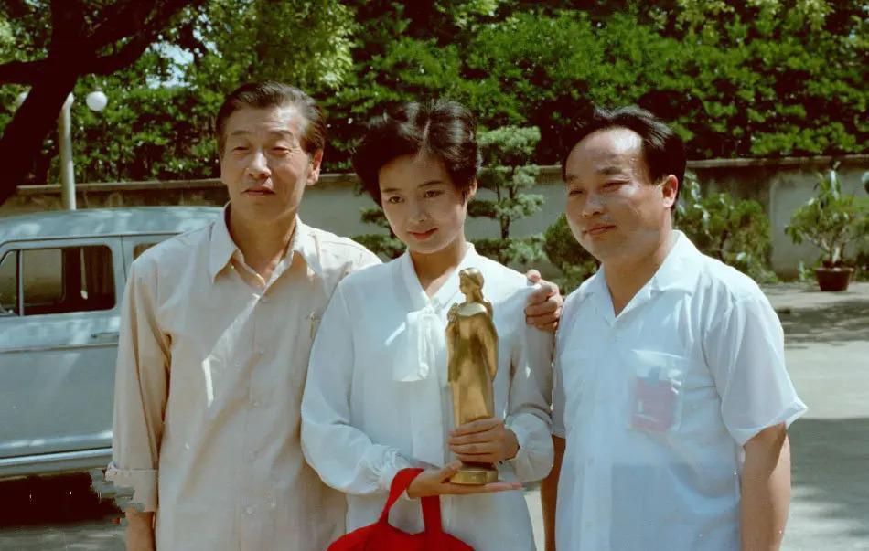 回顾演员张瑜我这辈子太可怜66岁没有婚姻也无子女遗产咋办