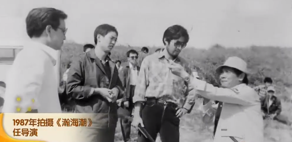 2017年81岁老人苦寻救命恩人71年二人见面后跪地痛哭