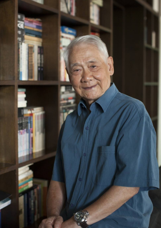 1956年,张华勋当时在部队里已经待了几年,刚好可以回去探亲了.