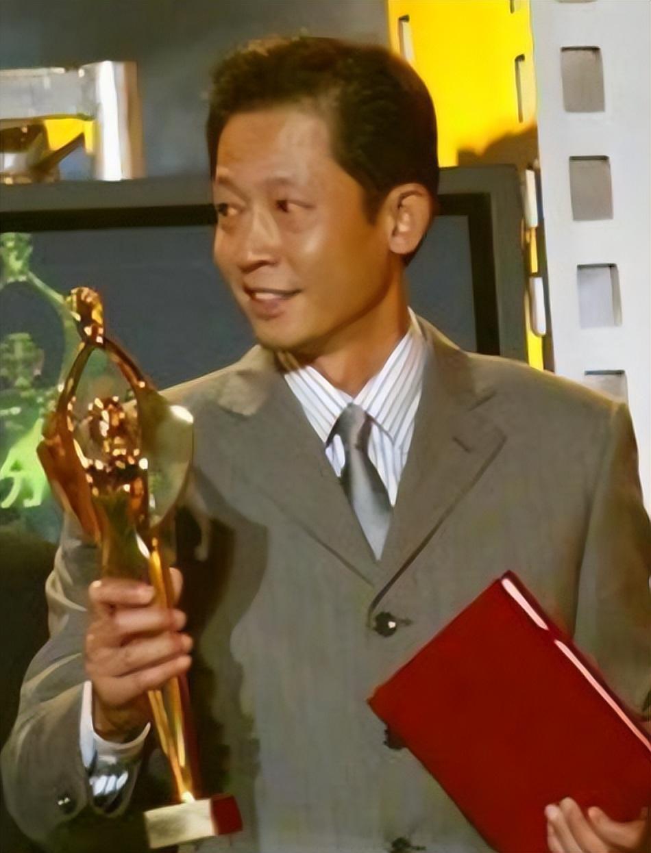 2,"口香糖"事件引发30家媒体联合抵制