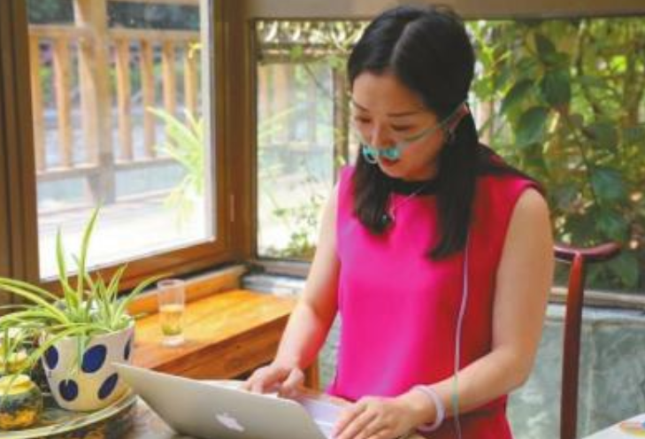 2019年世界首例肺移植产妇去世临终前求生欲强烈对家人有愧