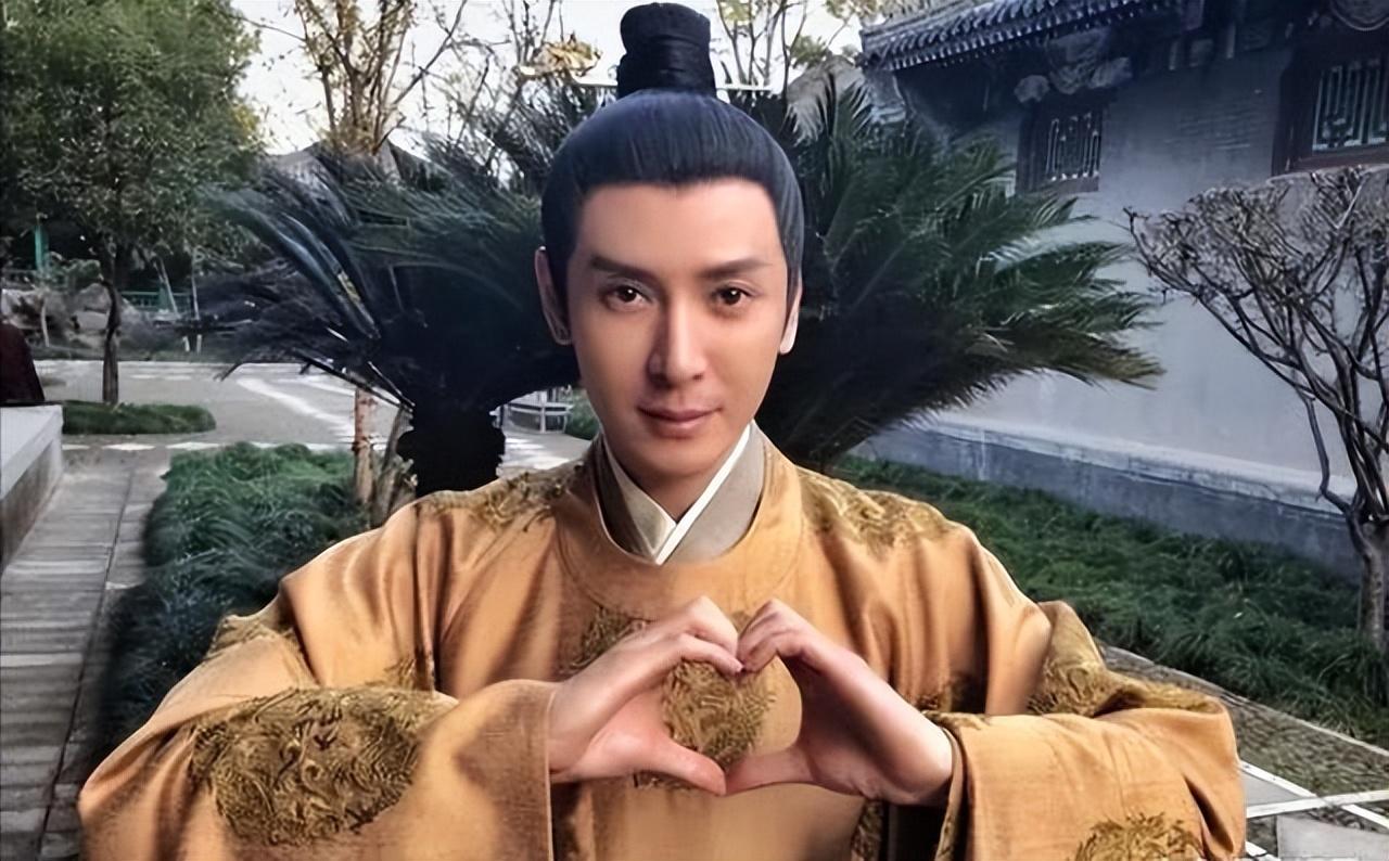 韩栋靠颜值进圈靠努力成著名演员娶经纪人当老婆婚姻幸福