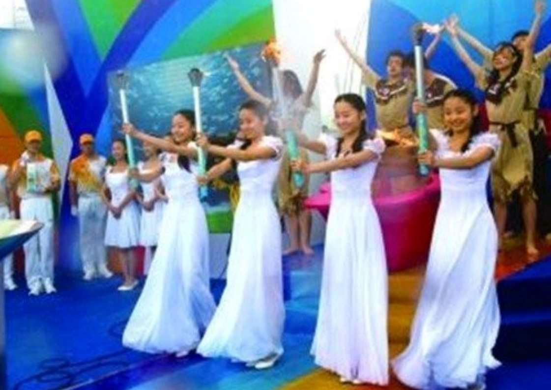 四个宝宝都是千金,虽然有几分遗憾,没有男孩子.