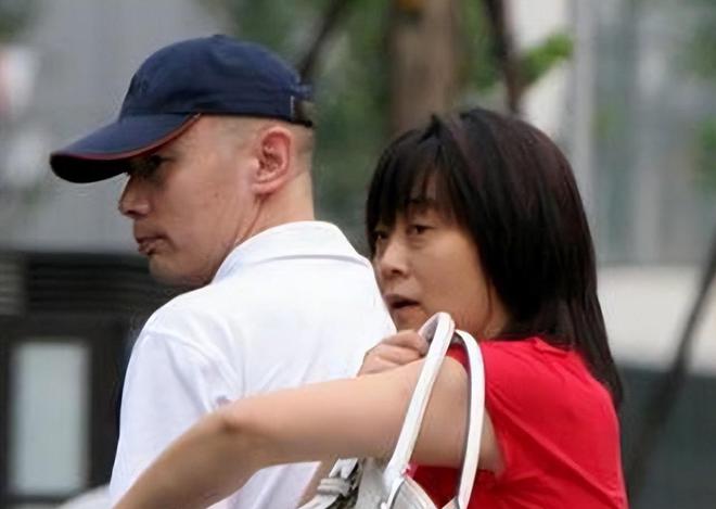 回顾葛优妹妹远在美国父母也已离世66岁无儿无女的他如何了