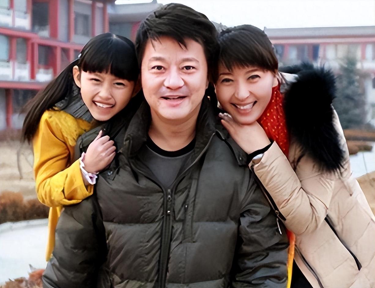 国家一级演员闫学晶不顾家人反对嫁大10岁富商今婚姻状况如何