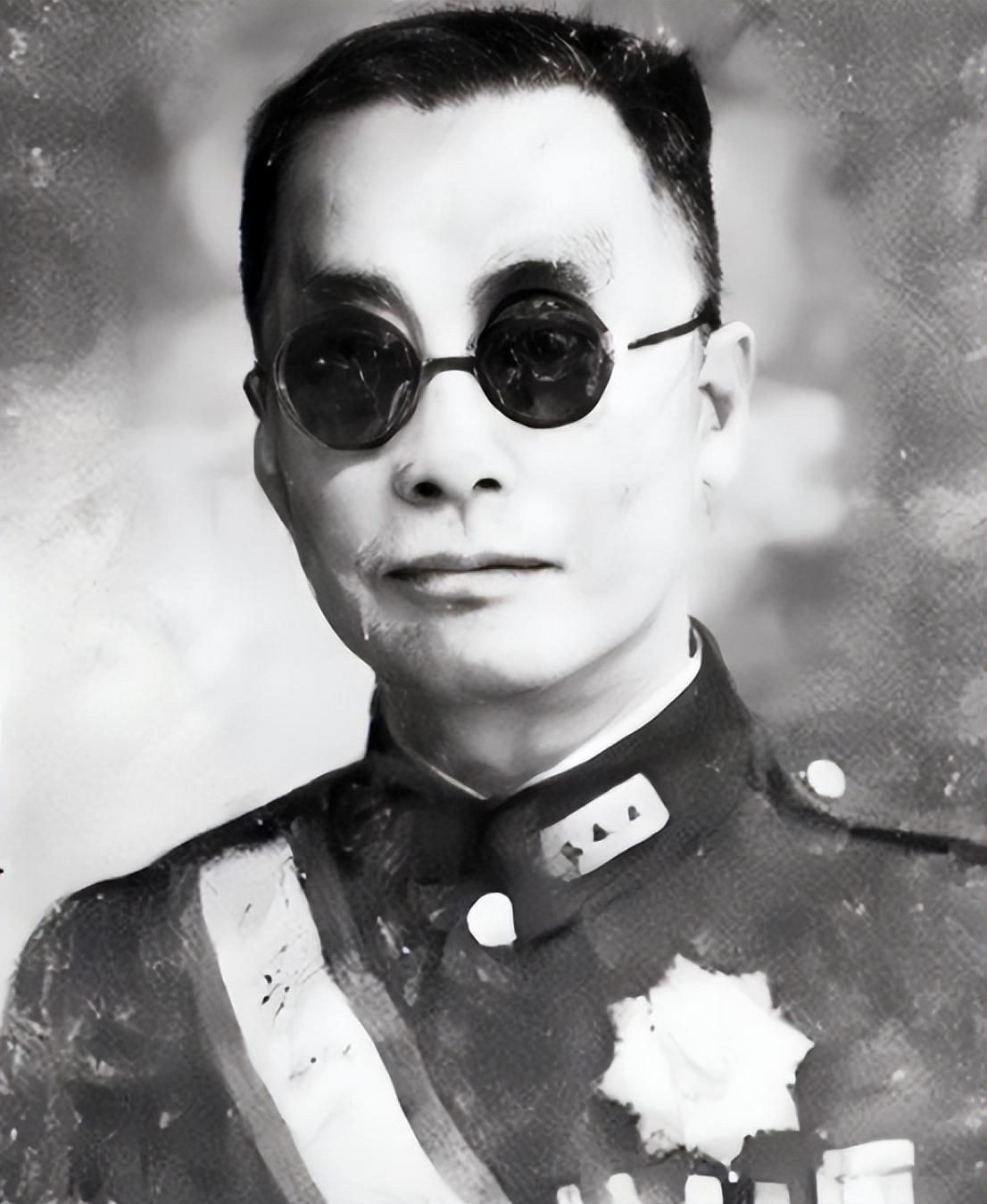 罗南辉刚被审就承认是共党王陵基想在牢里吃白食赶紧让他走