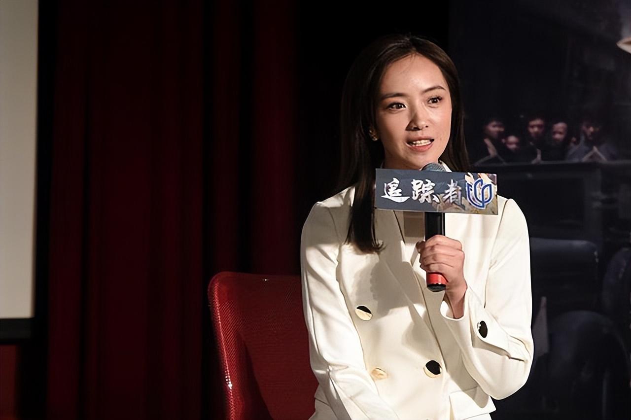 回顾演员徐洪浩比妻子大10岁戏里演父女戏外恩爱幸福惹人羡