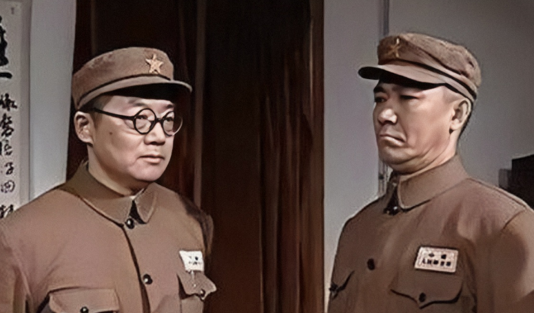 129师师长,天不怕地不怕的李云龙,对于这个师长还是很敬畏的,李云龙在