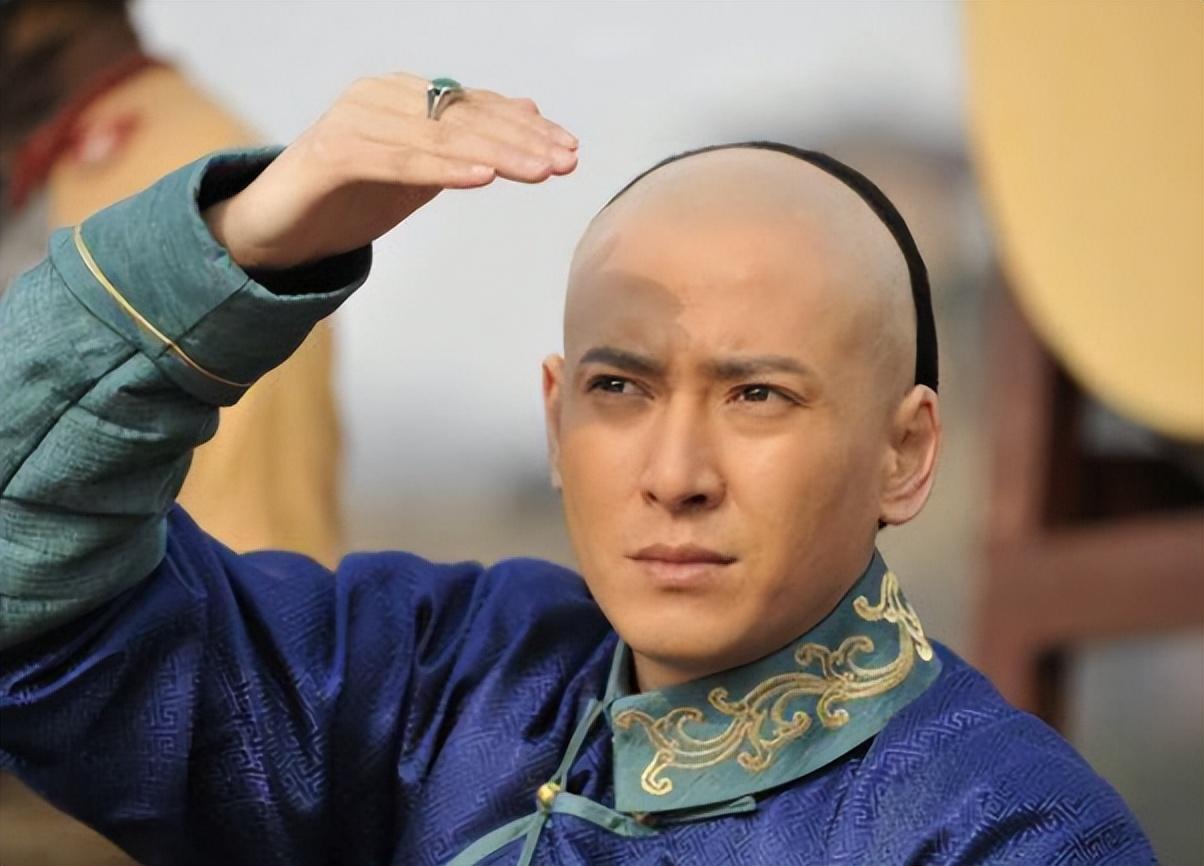 韩栋靠颜值进圈靠努力成著名演员娶经纪人当老婆婚姻幸福