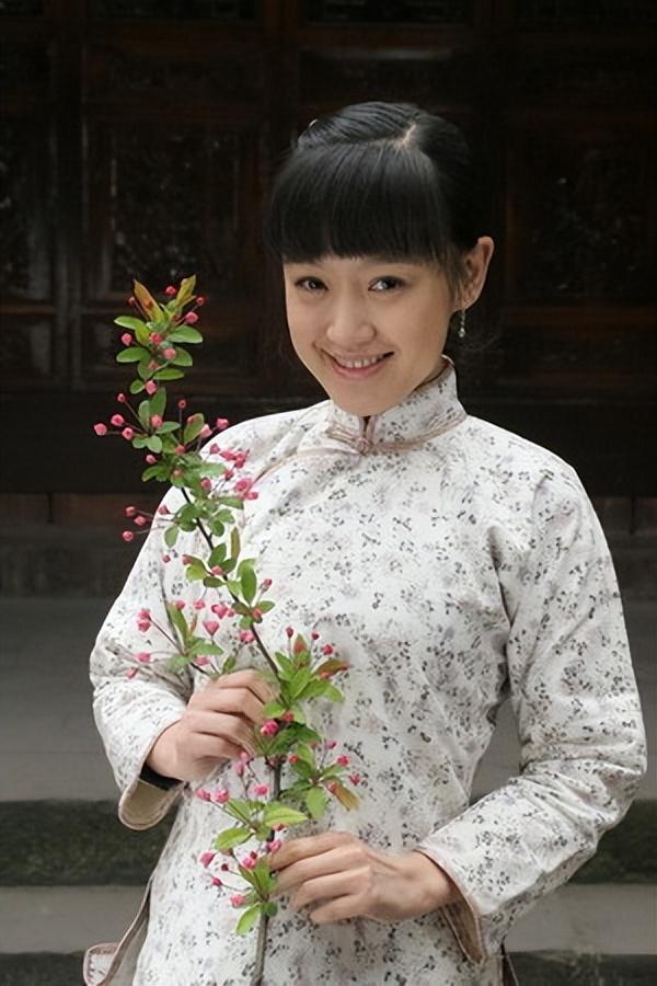 回顾再看粉红女郎演员现状女主跌落神坛男配逆风翻盘