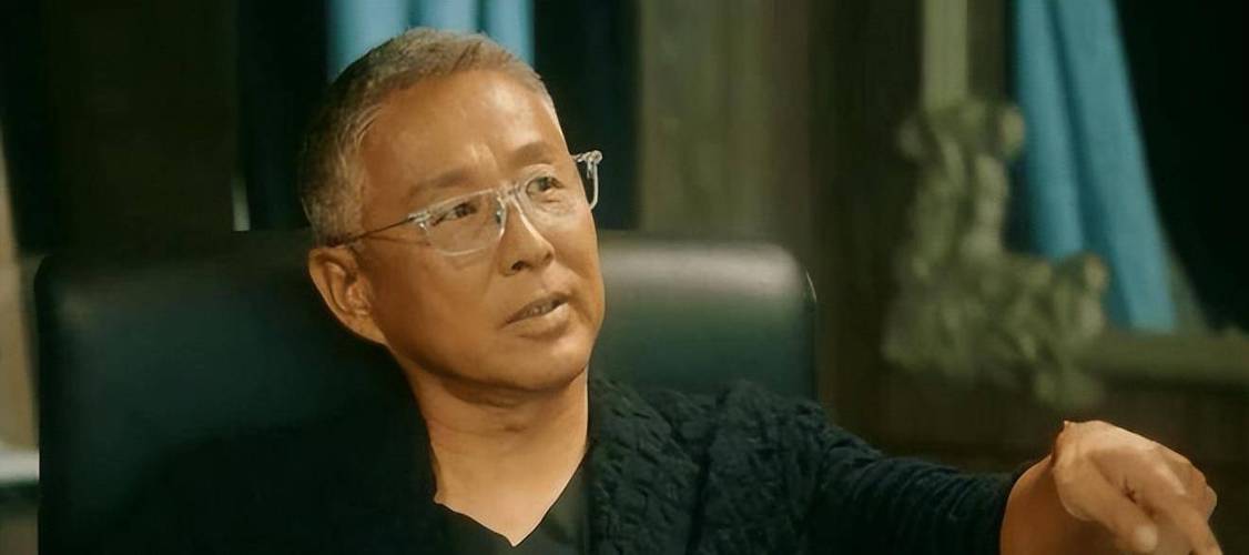 回顾央视主播杜宪曾低谷时嫁给陈道明41年后再看到底有多幸福