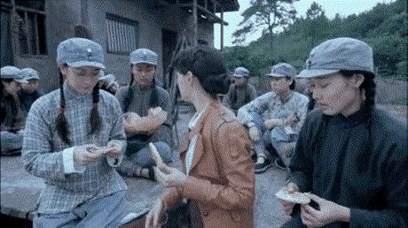 抗日剧变矫情大背头涂发胶假睫毛抹口红陈道明评价一针见血
