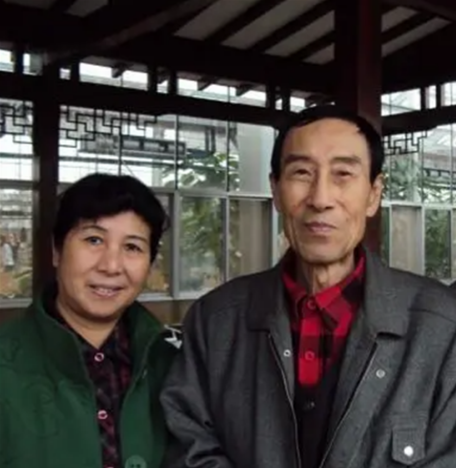 回顾梁音74岁丧偶女儿撮合他再婚89岁病逝遗孀坚持令人泪目